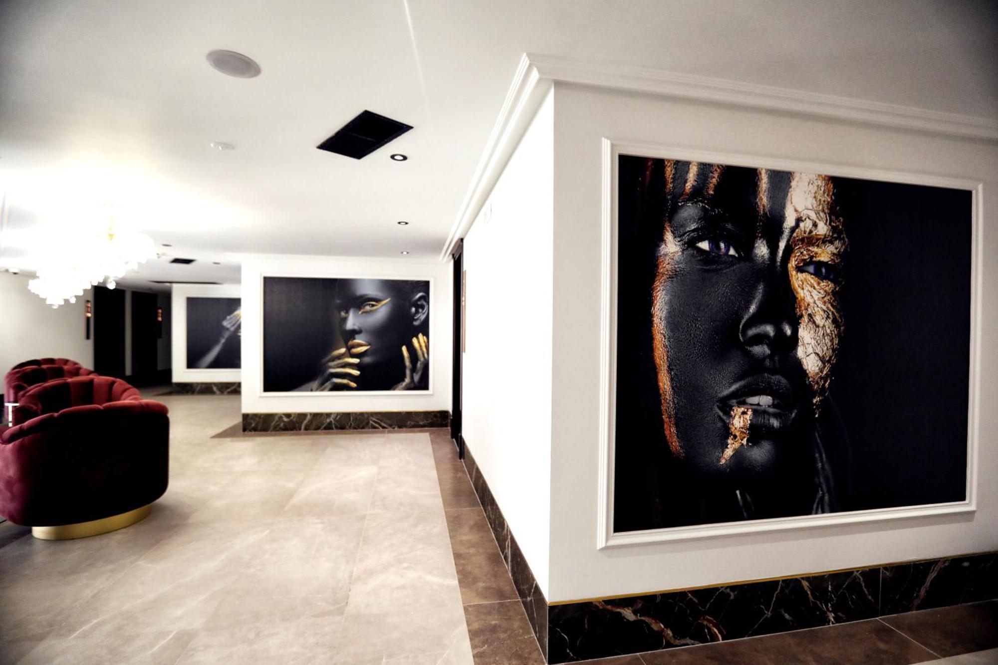 Luxury Premium Finese Hotel Golem  Exterior photo